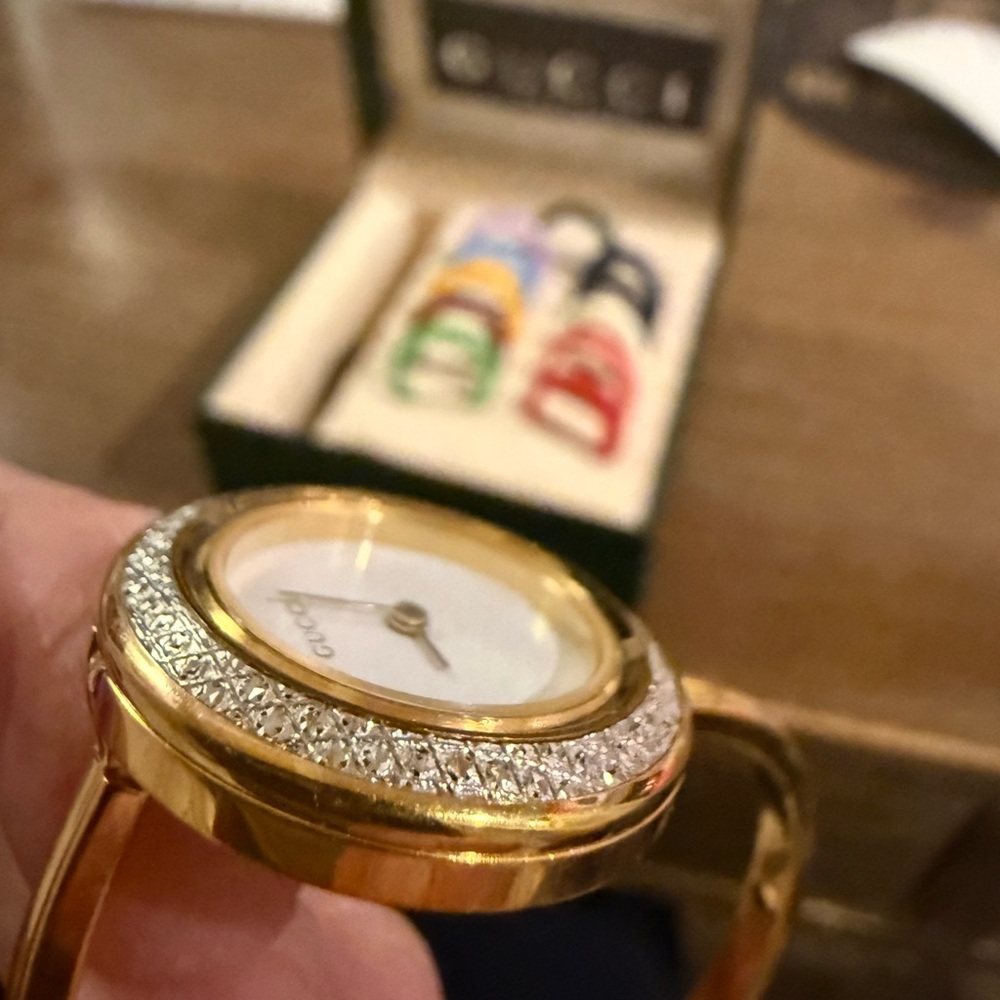 Gucci Women's Gold Watch with Colorful Bezels - Picture 5 of 16
